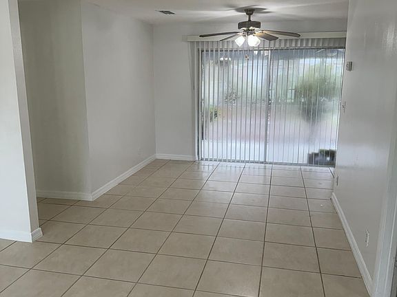 5th image of 700 Ellen St