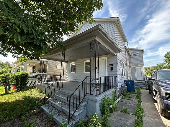 2nd image of 640 W 13th St