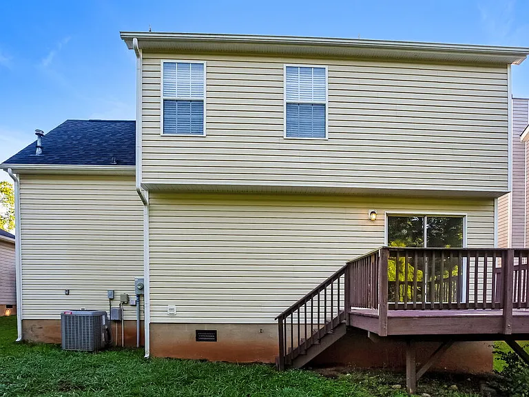 11619 Stewarts Crossing Dr — Photo 17