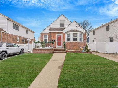 131 Grange Street, Franklin Square, NY, 11010