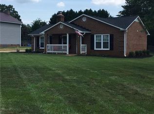 7406 Summitt Dr #26, Denver, NC 28037