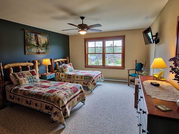 3rd image of 21 Barkeater Way Unit 1