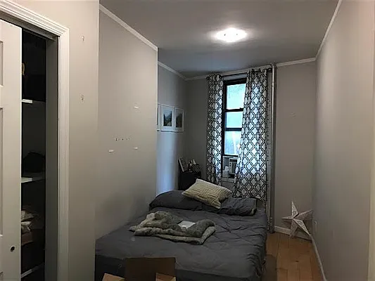 Rented by Friedman Roth Realty | media 10