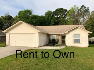 102 Jasmine Ln, Kingsland, GA 31548