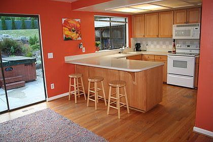 Bright Kitchen