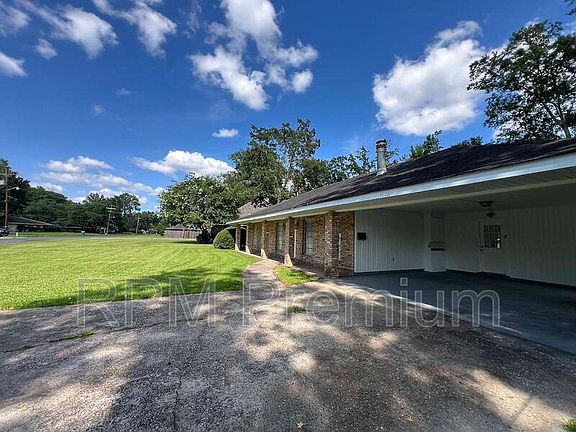 3rd image of 3628 Buffwood Dr