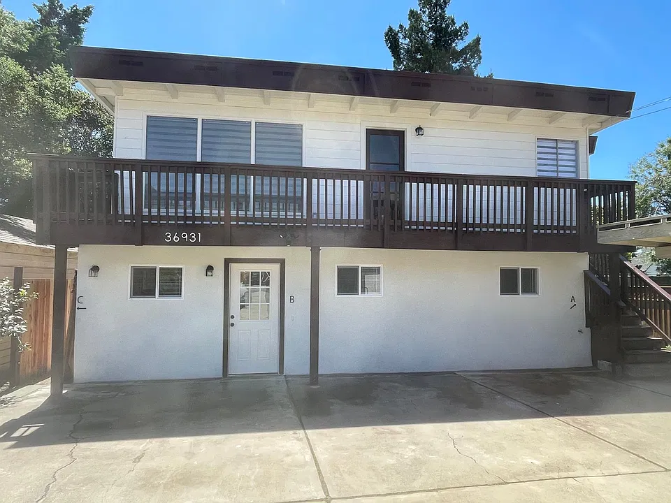 36931 Niles Blvd #B