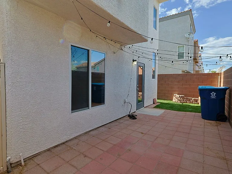 9578 Summer Furnace St — Photo 38