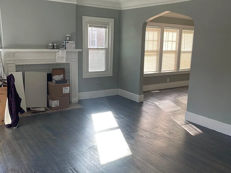 4350 W Buena Vista St #1 — Photo 2