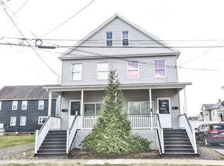 528 Shawnee St, Hanover Township, PA 18706