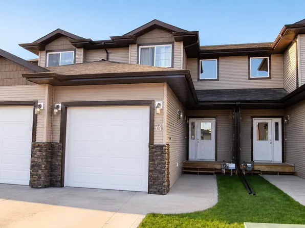 74 Parkway Dr, Blackfalds, AB T4M 0G4