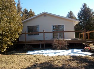 6570 Strawflower Ln, Cheboygan, MI 49721