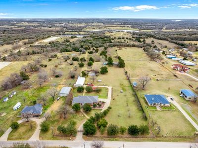 900 Barnes Rd, Cleburne, TX, 76031