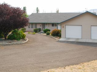 13735 Old Naches Hwy, Naches, WA 98937
