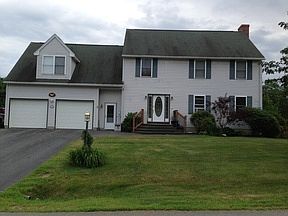1st image of 2 Brook Dr