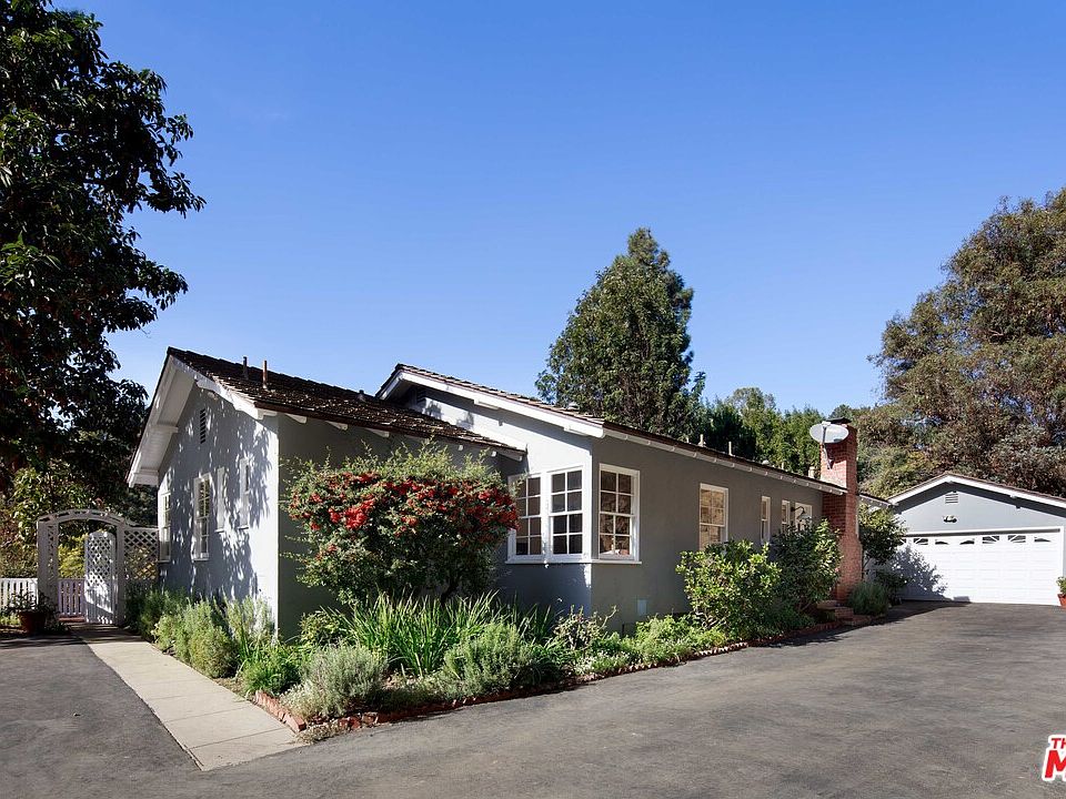 2395 Nichols Canyon Rd, Los Angeles, CA 90046 | Zillow