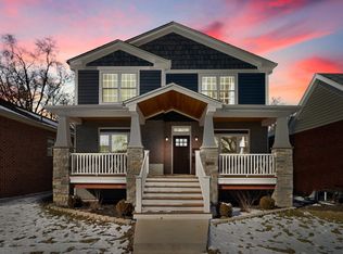 9614 52nd Ave, Oak Lawn, IL 60453