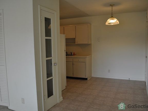 4th image of 5741 Holly Bell Dr APT 3