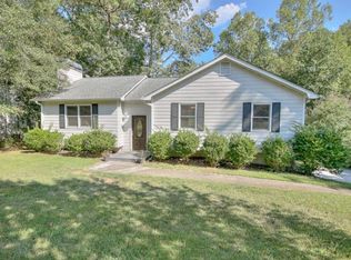 4033 Evelyn Dr, Powder Springs, GA 30127