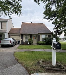 7413 Stockley Rd, Downers Grove, IL, 60516