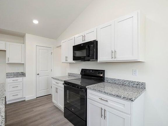4th image of 1325 W Kay Street