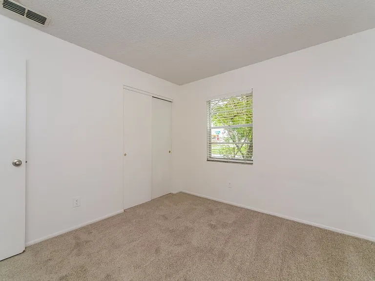 123 Hidalgo Ave — Photo 14