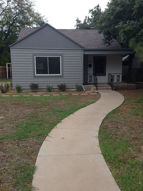 1st image of 2814 25th St