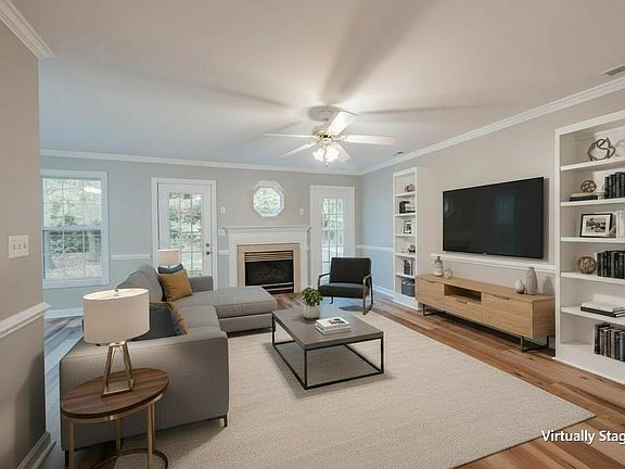 4th image of 184 Grande Meadow Way