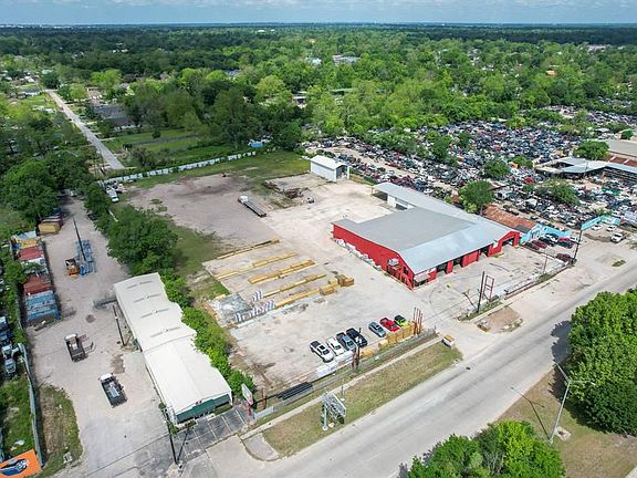 5th image of 6421 N Shepherd Dr