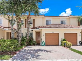 3237 NW 31st Ter, Oakland Park, FL 33309