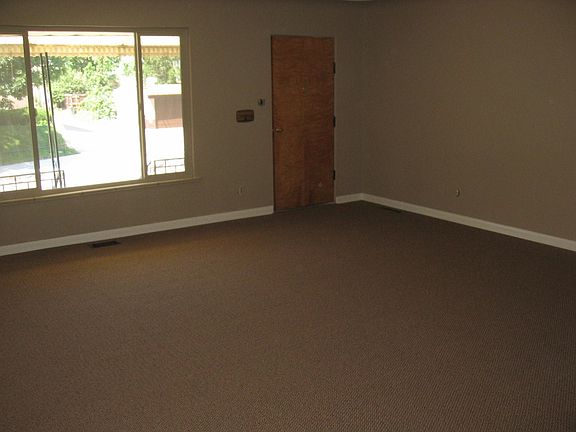 Large, open Living/Dining area