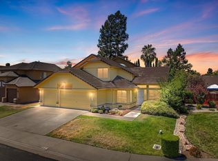 9438 Dunkerrin Way, Elk Grove, CA 95758