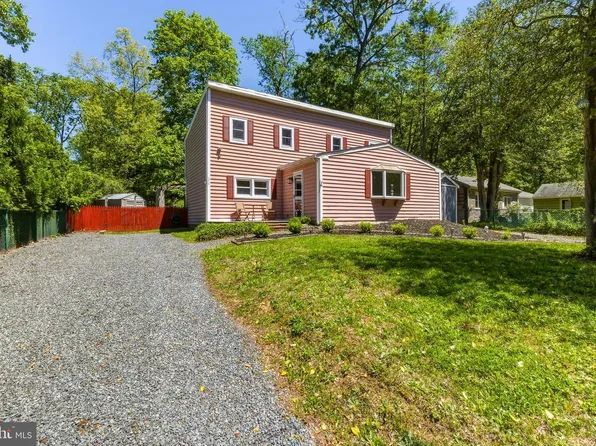 3310 Sunset Ave, Williamstown, NJ 08094