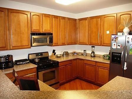 4th image of 7504 Laramie Ave #N