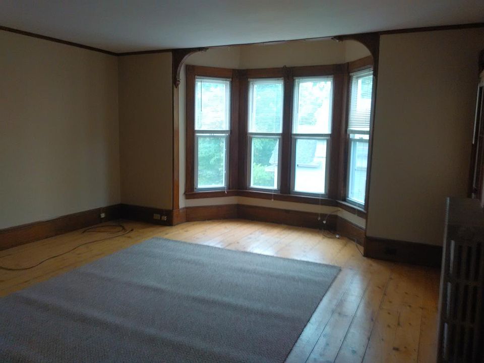 Living room 16 x 16 with a 3 by 8 bow window
