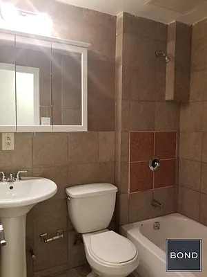 Rented by Bond New York | media 7