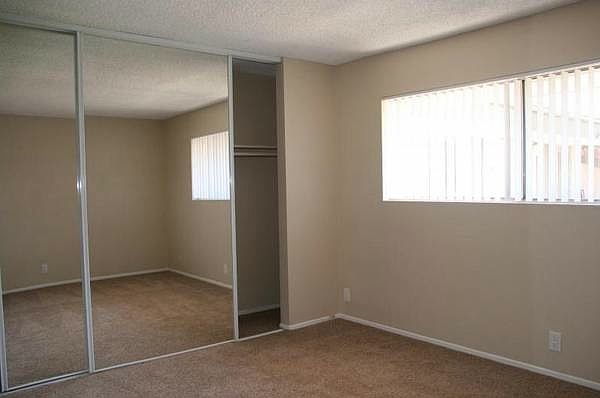 1st image of 861 Glencliff St APT 105