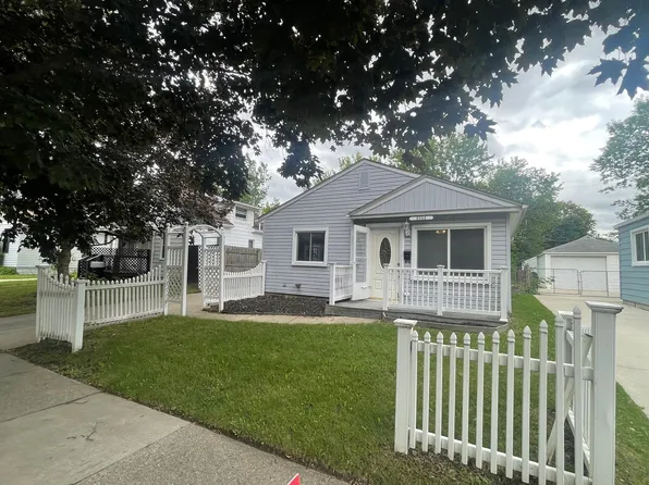 2033 Wrenson St, Ferndale, MI 48220