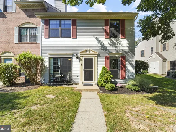 35 Oneill Ct, Lawrence Township, NJ 08648