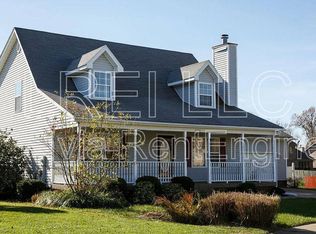 8205 Grandel Pl, Louisville, KY 40258