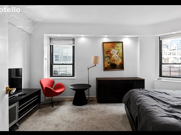 210 E 47th St #8H — Photo 8
