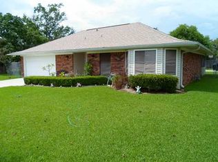 1202 Woodlawn Pl, Long Beach, MS 39560