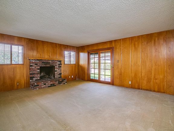 3rd image of 5401 Byron Ave