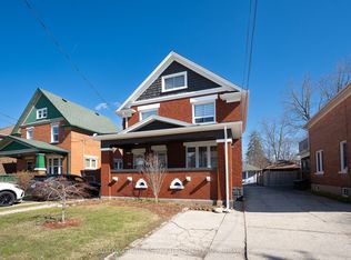 59 Cherry St, Kitchener, ON N2G2C7