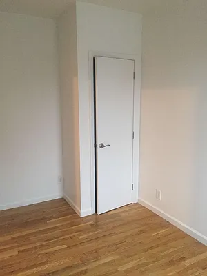 Rented by Waverly Realty Associates | media 6