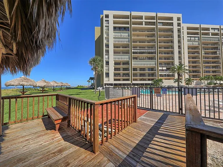 1480 Gulf Blvd #512 — Photo 27