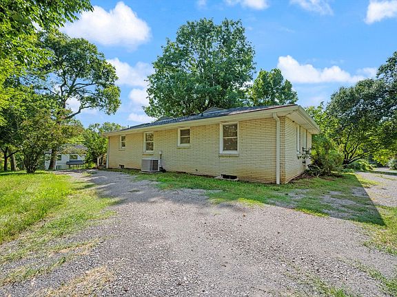 3rd image of 4921 Timberdale Dr