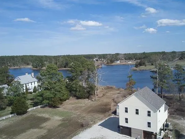 27068 Annie Hyland Rd, Princess Anne, MD 21853