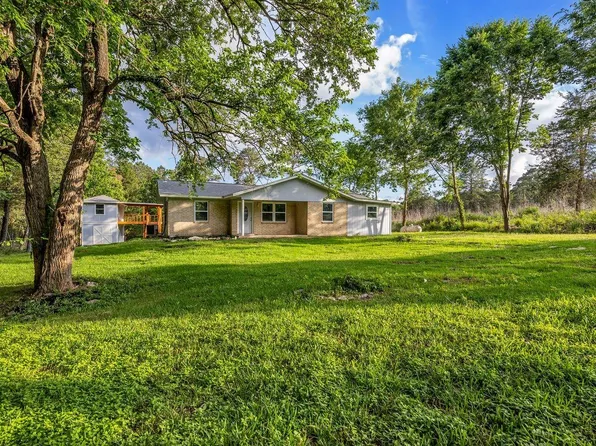2470 State Highway 150 W, New Waverly, TX 77358