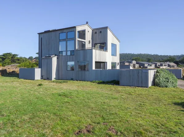 42070 Rock Cod Road, The Sea Ranch, CA 95497